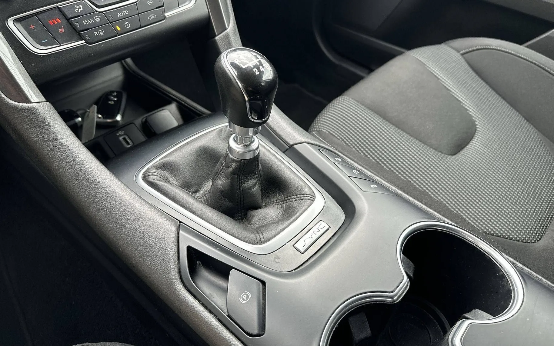 Zunanja slika - Ford Mondeo - 2.0 EcoBlue Titanium - 19