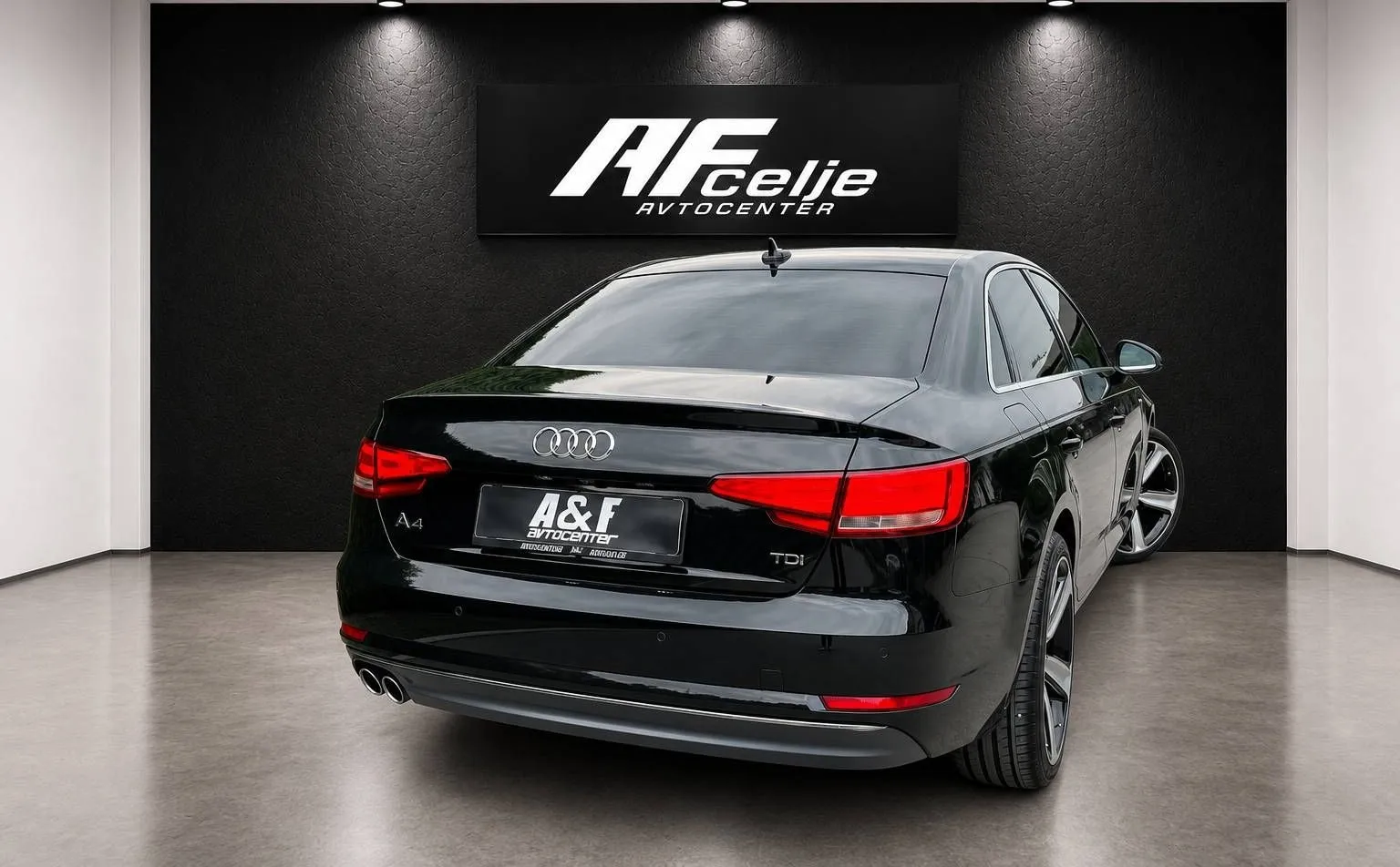 Zunanja slika - Audi A4 - 2.0 TDI-AUT-S LINE-VIRTUAL-LIZING ZA TUJCE-NAVI- - 5