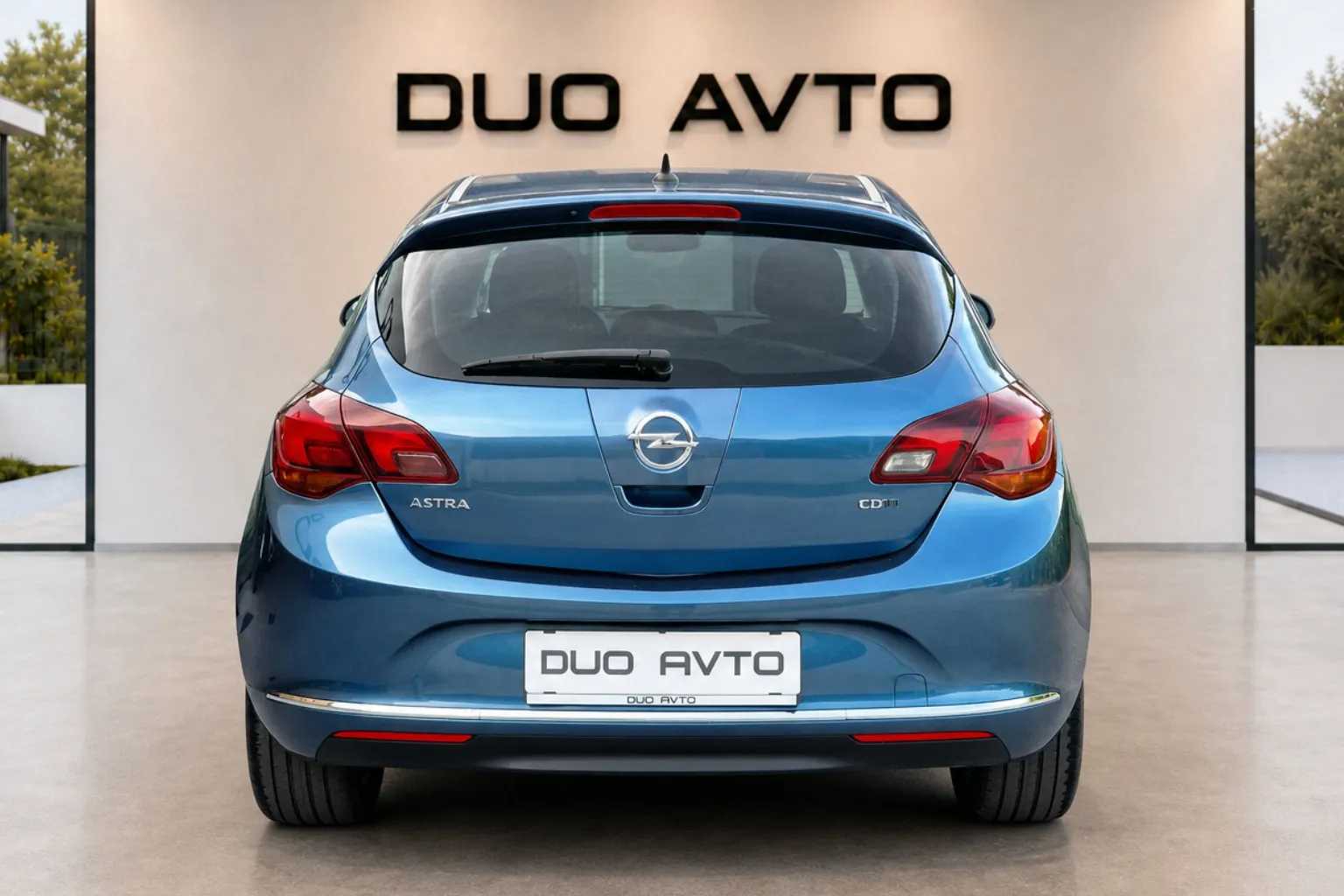Notranja slika - Opel Astra - 1.6CDTI-100KW-COSMO-NAVI-LED-SLO-LEANPAY - 11