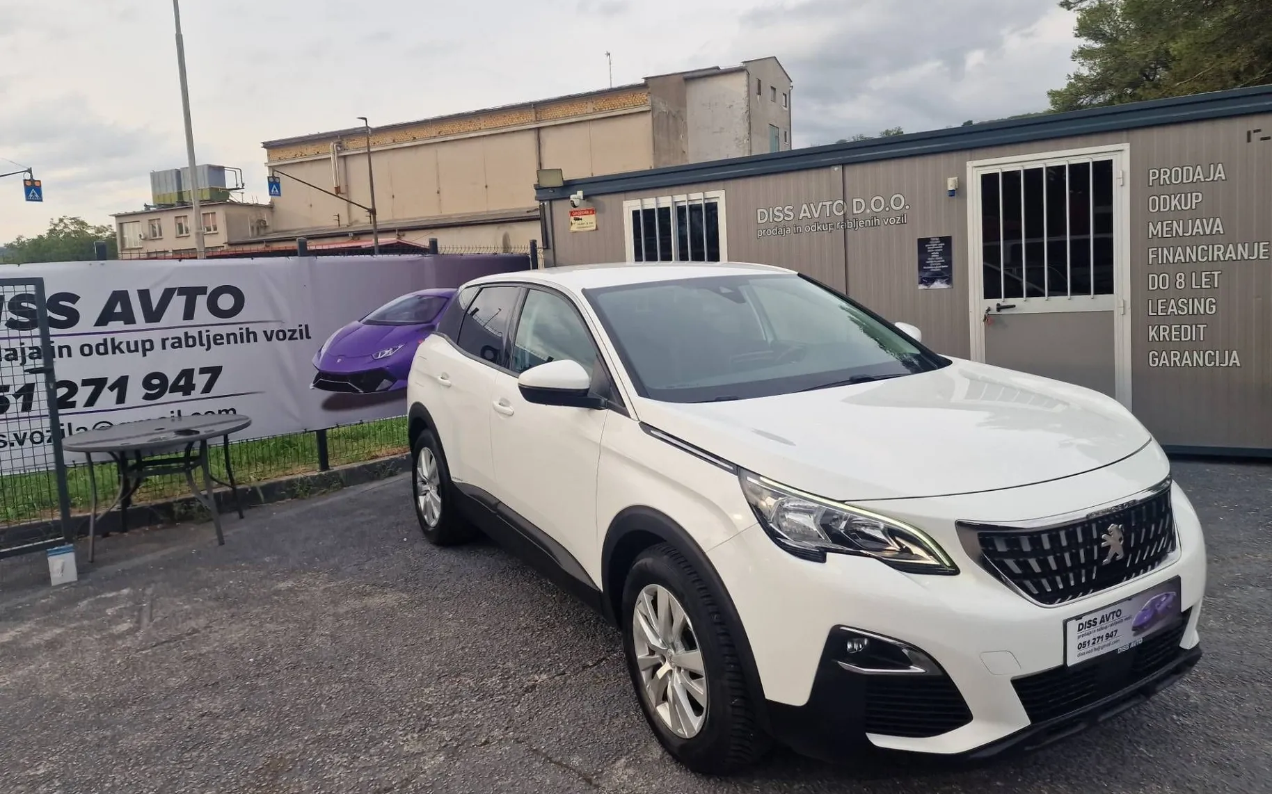 Zunanja slika - Peugeot 3008 - 1.5 BlueHDI Avt. OPR. VELIK SERVIS VIRTUAL KAM. - 2