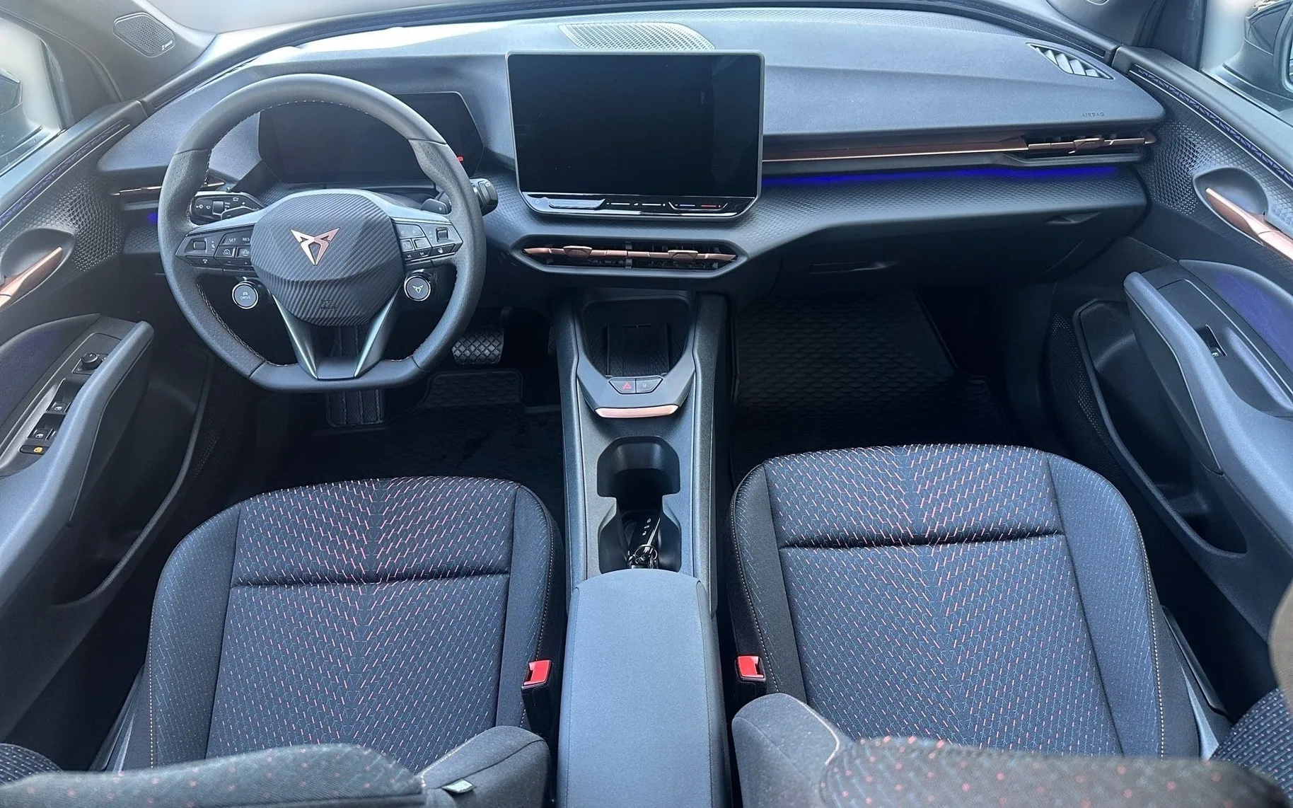 Notranja slika - Cupra Raval - 52 kWh  Endurance... - 10
