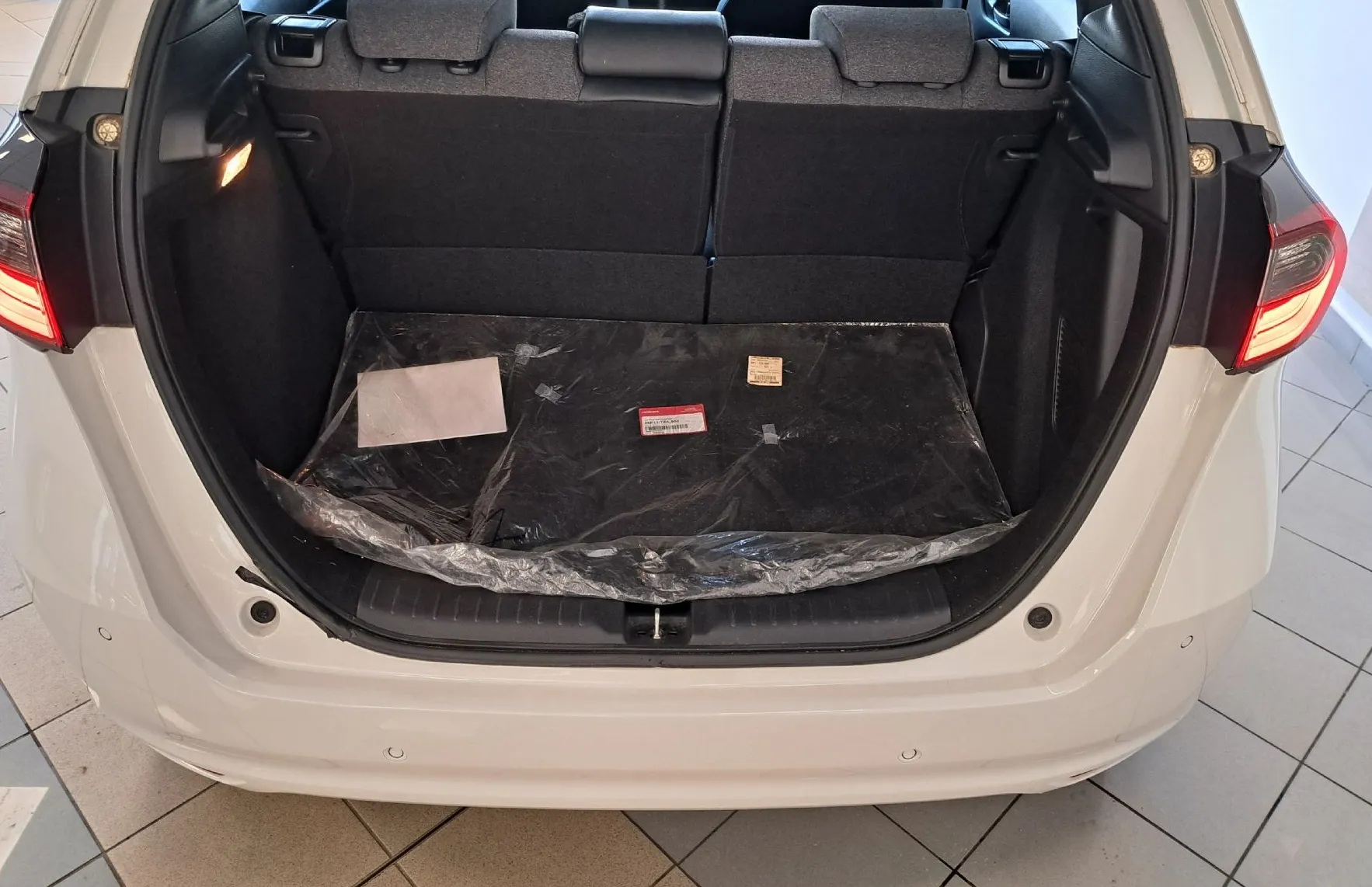 Zunanja slika - Honda Jazz - 1.5 i-MMD Hibrid Executive-1.LASTNIK-SLO- - 17