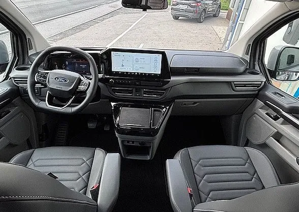 Zunanja slika - Ford Tourneo - Custom TITANIUM X 2.5 HYBRID 232KM PHEV L2H1 -DOBAVA FEB. - 6