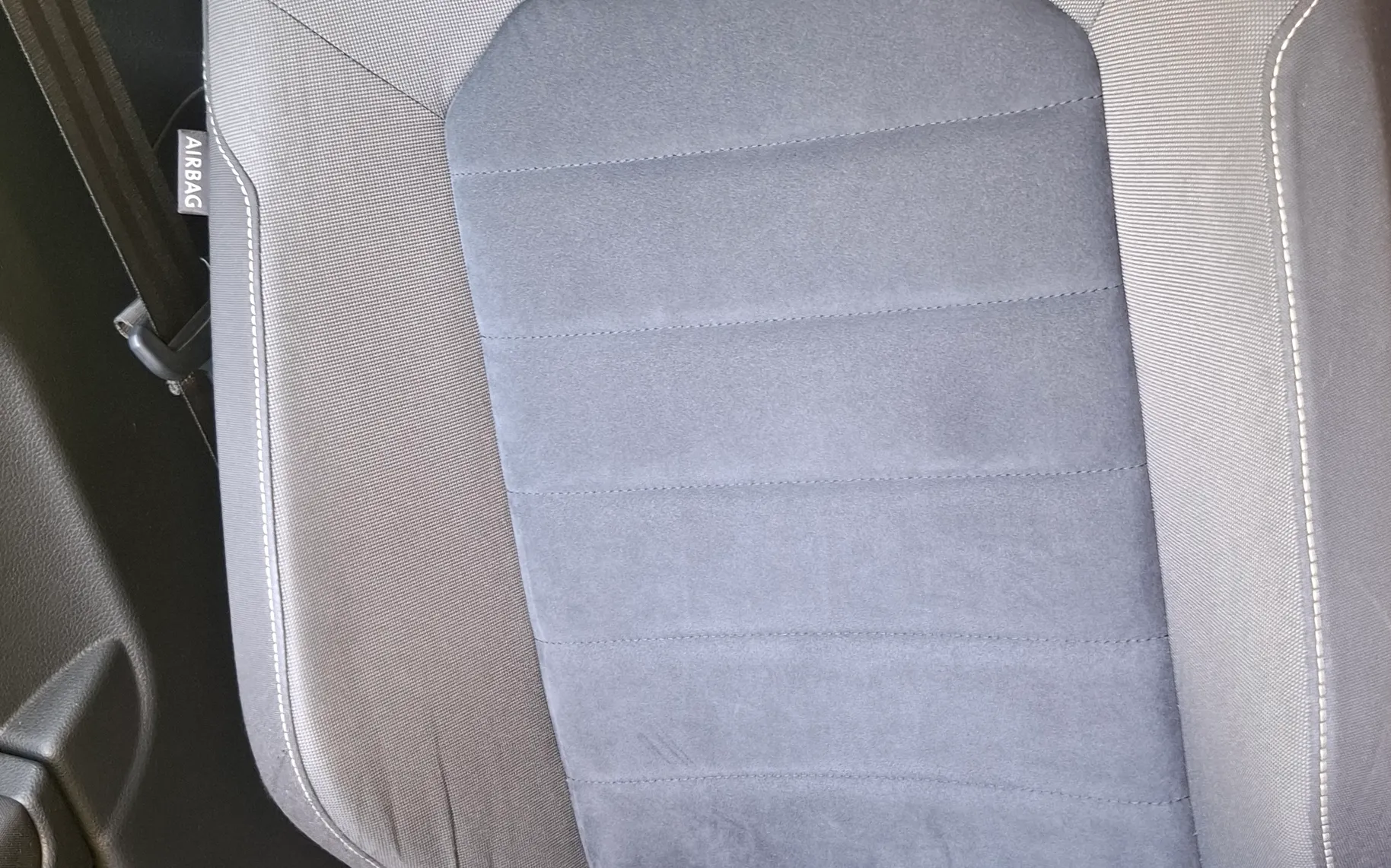 Notranja slika - VW Golf - Variant 1,6 TDI BMT Highline - 7