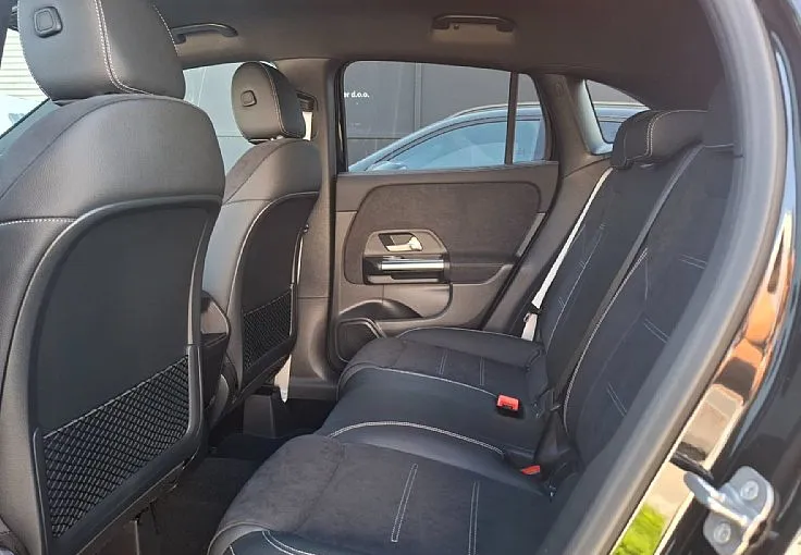 Zunanja slika - Mercedes-Benz GLA-Razred - GLA 180 AMG Line Avt. - 9