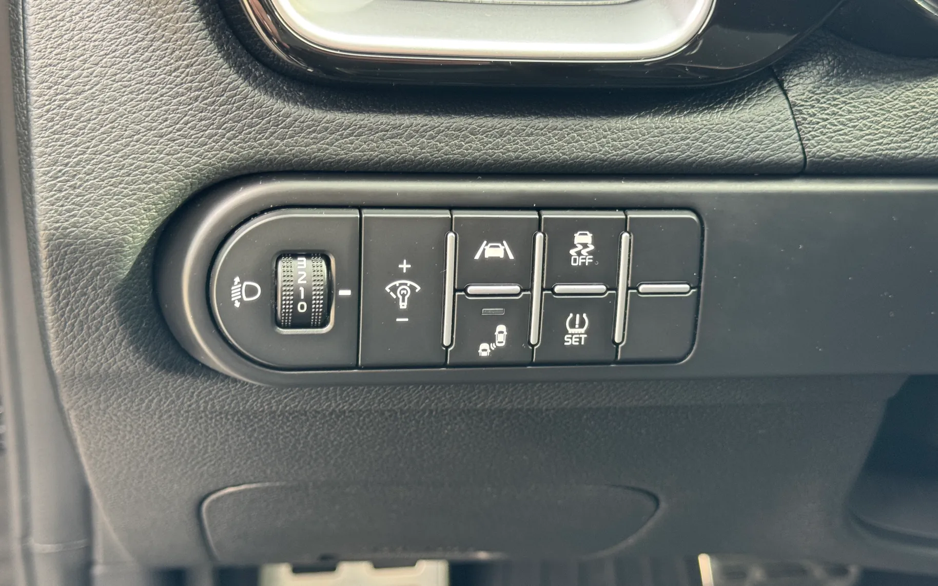 Notranja slika - KIA Ceed - KIA - 17