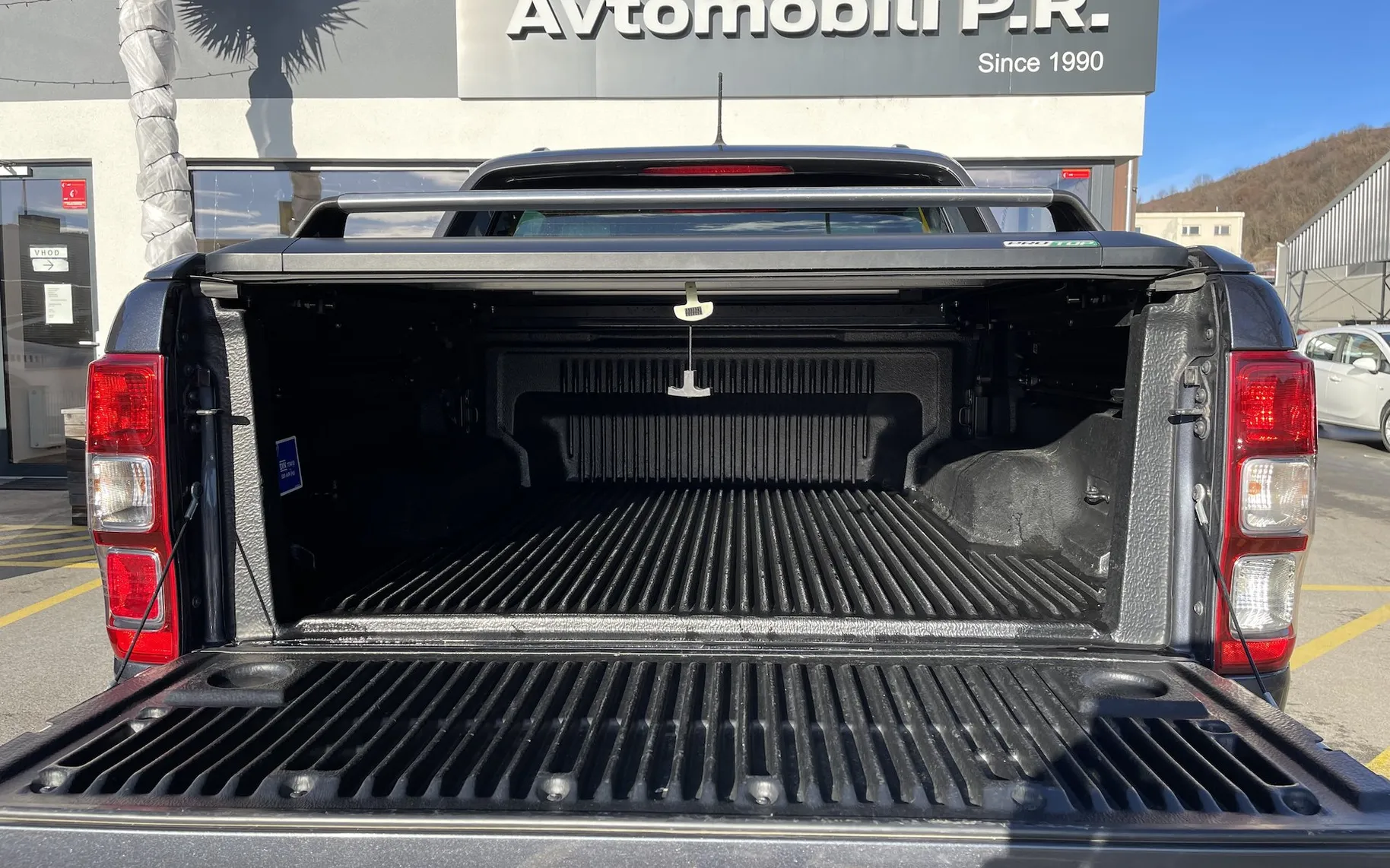 Zunanja slika - Ford Ranger - WILDTRAK 2.0EB 213KM A10 4x4-SLO POREKLO-ODLIČEN - 10