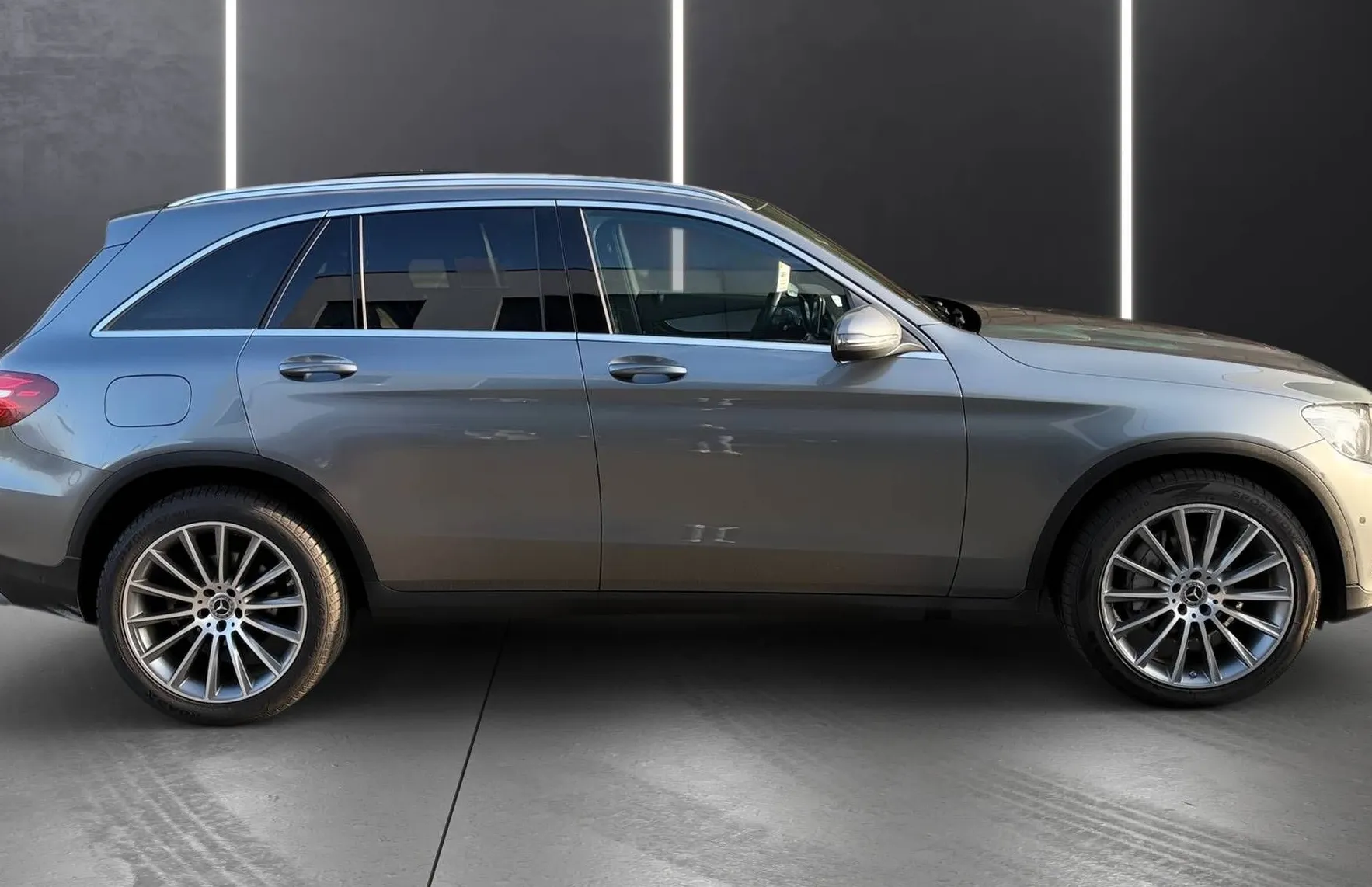 Zunanja slika - Mercedes-Benz GLC-Razred - 250 d 4MATIC AMG LINE MULTIBEAM ZRAČNO KAMERA TEM - 8