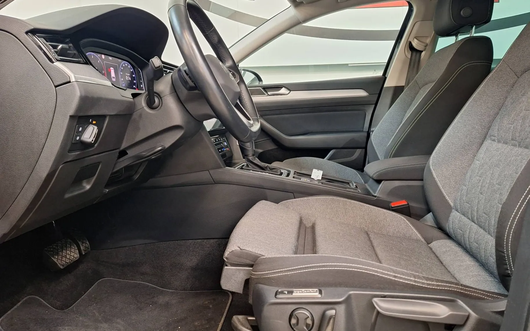 Zunanja slika - Volkswagen Passat Variant - 2.0 TDI BMT SCR Business DSG 110kW - 5