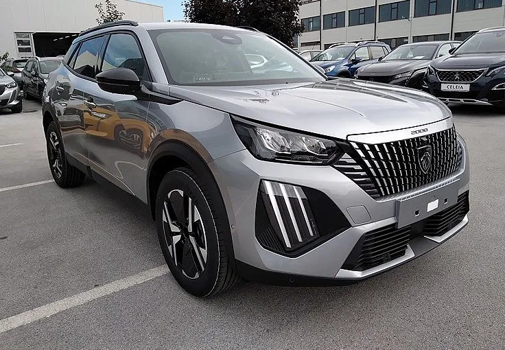 Zunanja slika - Peugeot 2008 - ALLURE PureTech 100-KAMERA 360-MRTVI KOT - 2