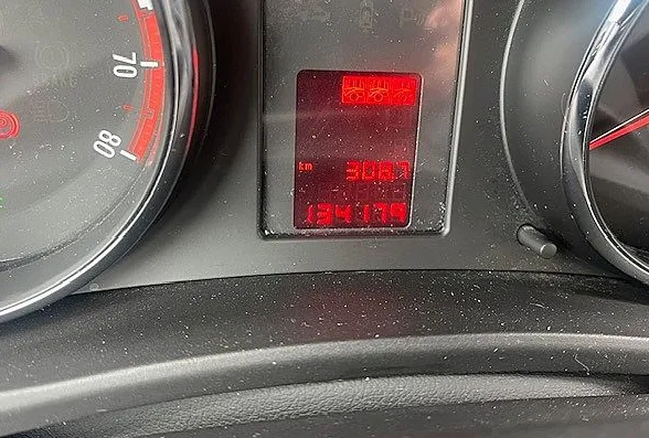 Zunanja slika - Opel Meriva - 1.4 150 YEARS EDITION - 11