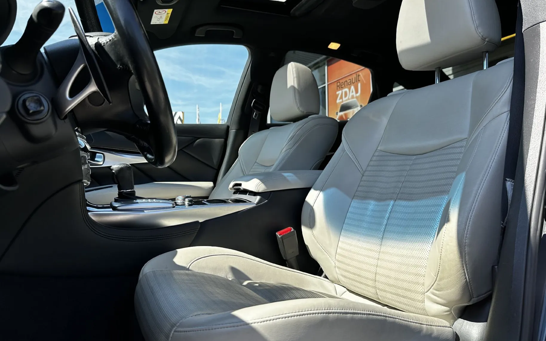 Zunanja slika - Infiniti Q70 - 2.2d Sport Tech Aut. - 6