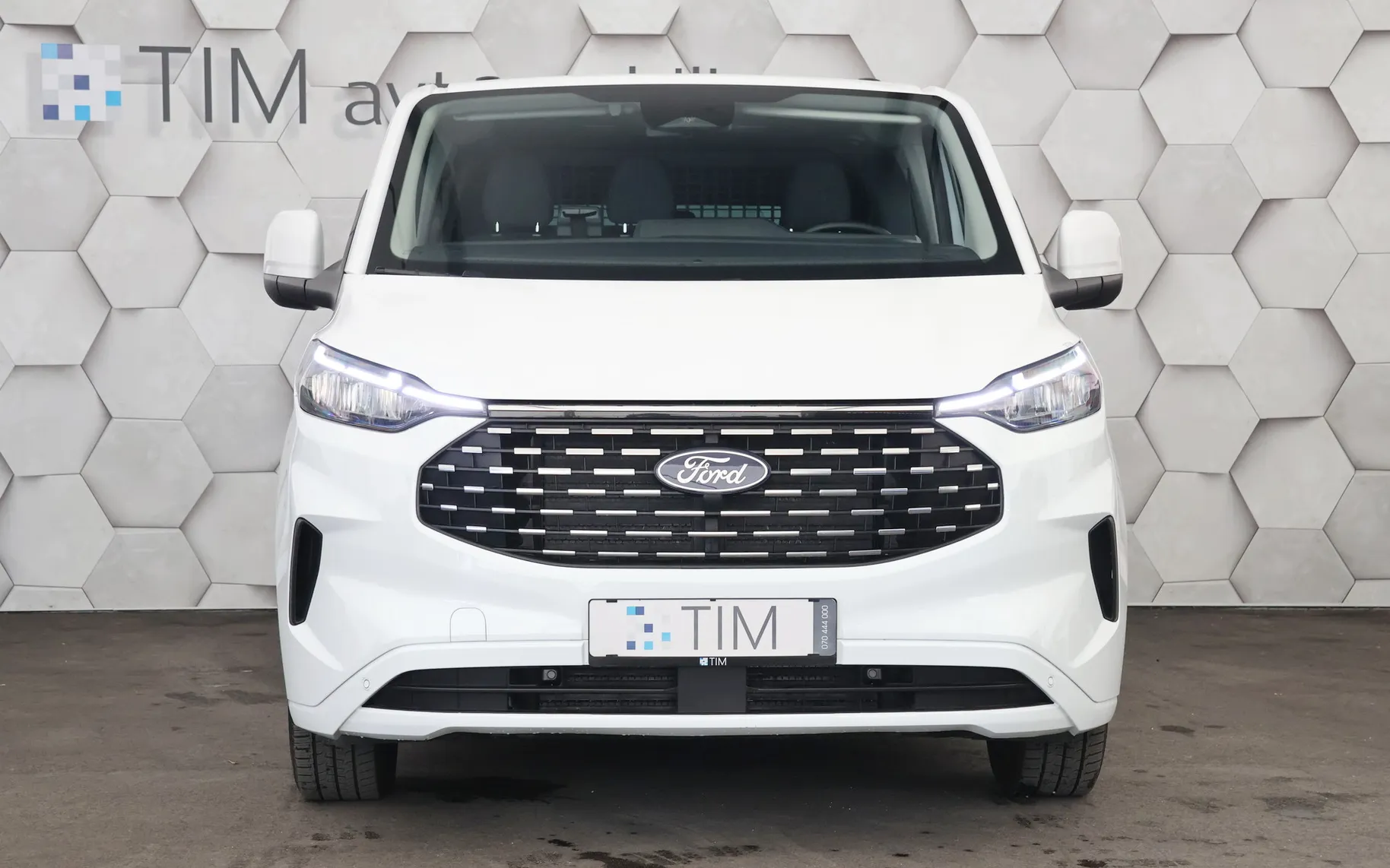 Zunanja slika - Ford E-Transit Custom - L2 2.0 TDCi Titanium 150KM 1+8 - 5