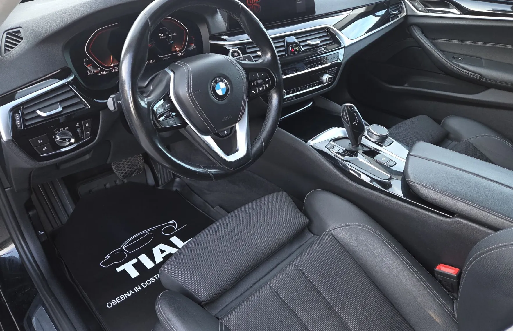Zunanja slika - BMW Serija 5 - Touring: 520d Touring Avt. - 9
