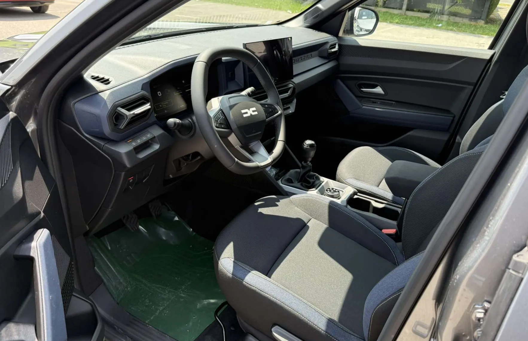 Zunanja slika - Dacia Duster - mild hybrid 130 4x4 Journey ZALOGA - 5