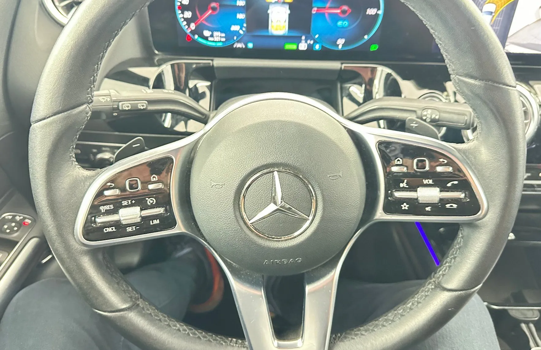 Zunanja slika - Mercedes-Benz EQA - 250 Business.KAMERA.NAVI.USNJE.LED.SAMO 57.590 KM - 8