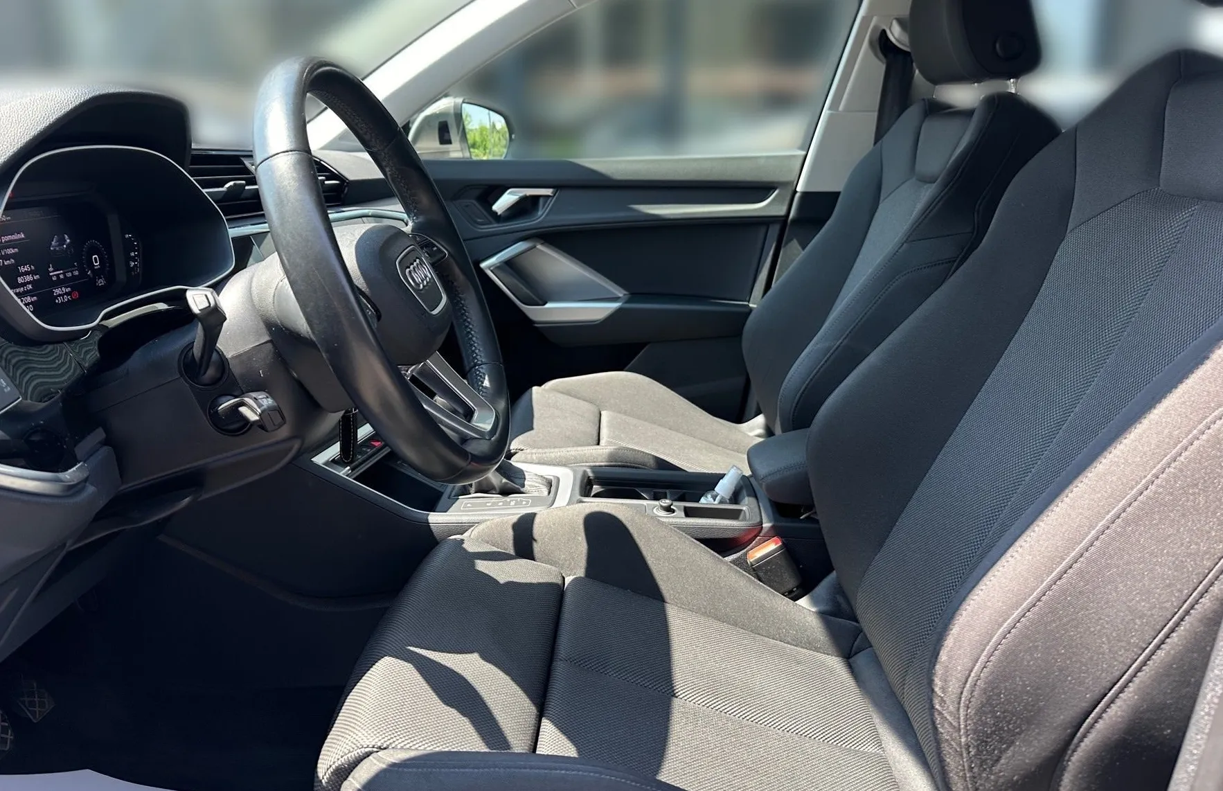 Zunanja slika - Audi Q3 - 35 TFSI S tronic FULL LED NAVI WEBASTO LANE A PD - 13