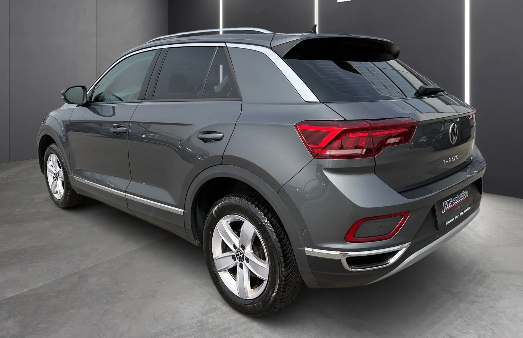 Zunanja slika - VW T-Roc - 4motion 2.0 TDI BMT Style DSG-Full LED-ACC-Masaža. - 4