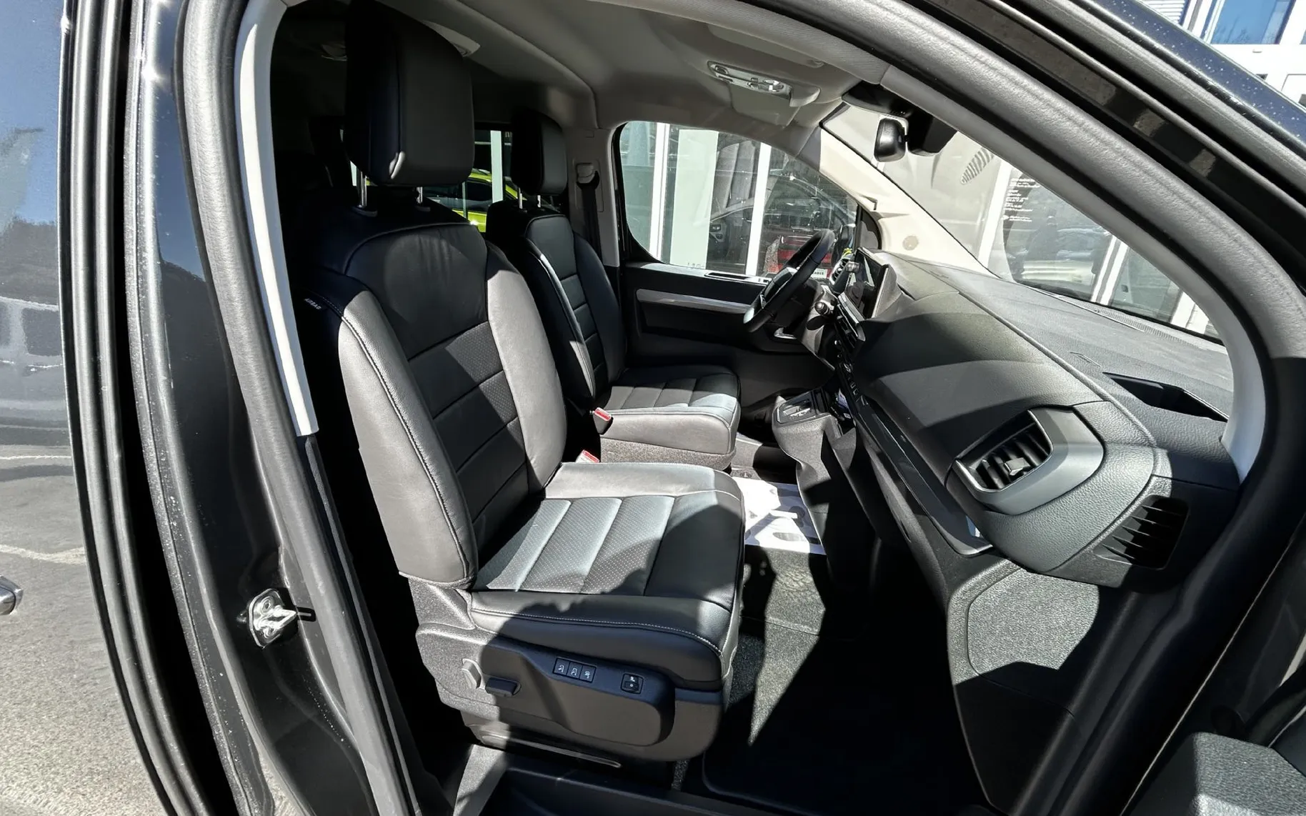 Zunanja slika - Citroën Spacetourer - Max M 2.2L Dizel 180 S S - 9
