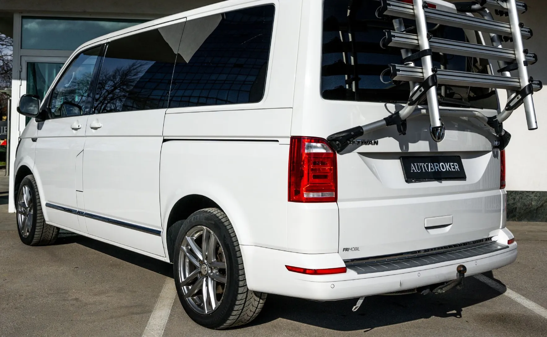 Zunanja slika - VW Multivan - 2.0 TDI 4M AUT. Comfortline - 7
