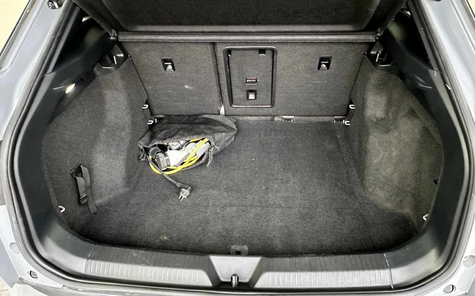 Notranja slika - VW ID.4 - Pro 128kW autom.VW GROUP.KAMERA.LED.NAVI.USNJE - 19