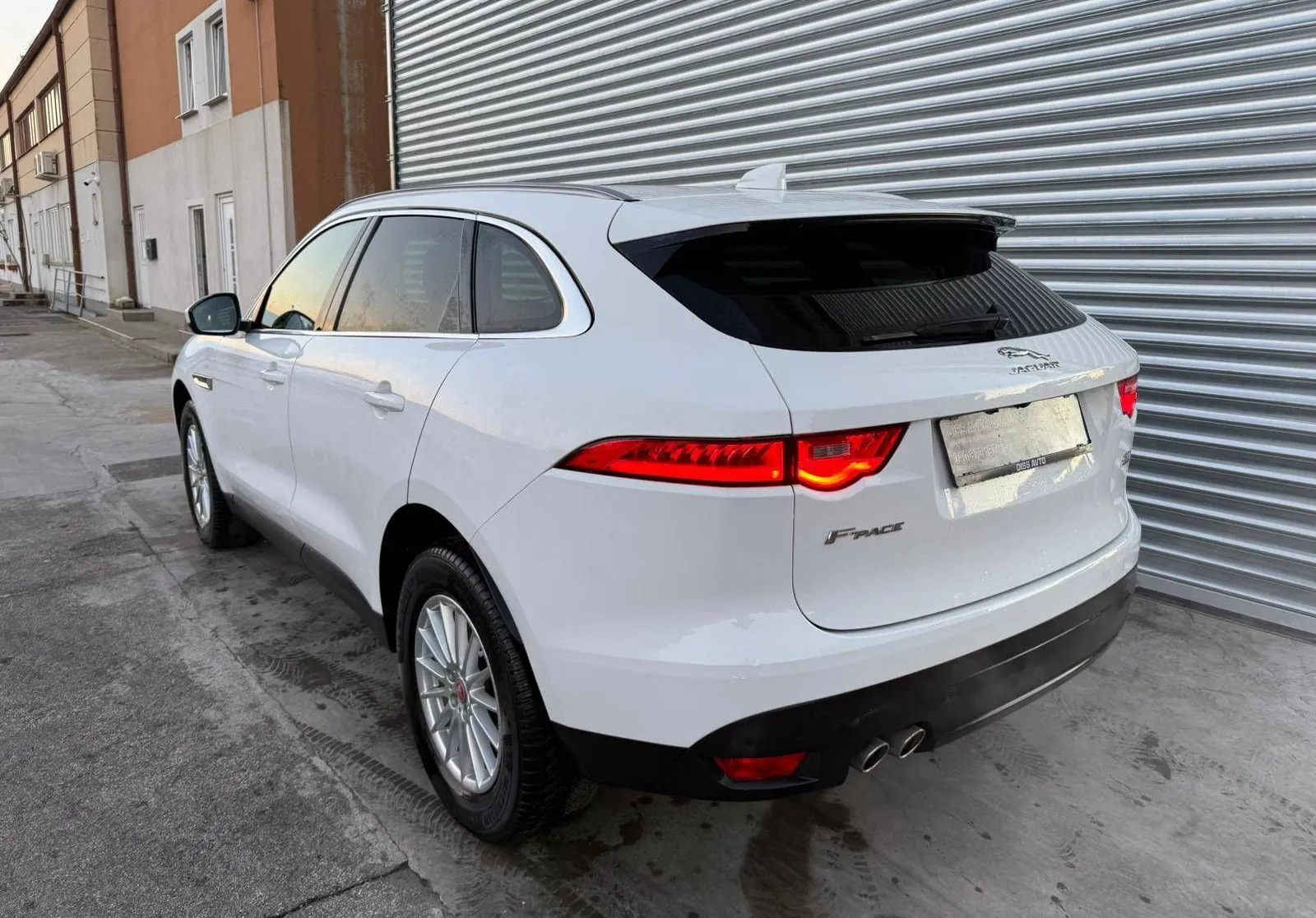 Zunanja slika - Jaguar F-Pace - 2.0 TD 180KM AWD avt... - 3