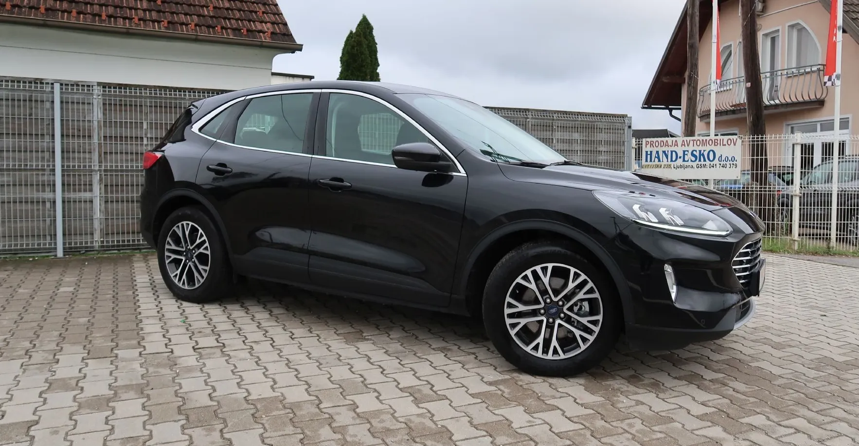 Zunanja slika - Ford Kuga - 2.5 PHEV 225 Titanium-NAVI-ALU-PDC - 7