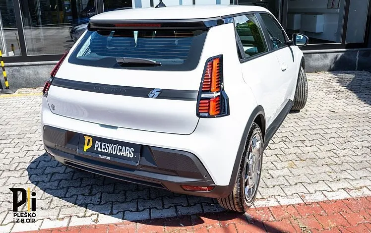 Zunanja slika - Renault 5 E-tech - evolution EV40 90kW - 3