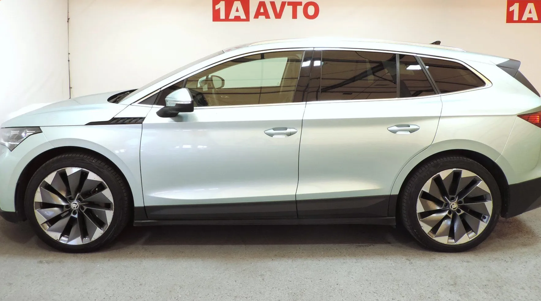 Zunanja slika - Škoda Enyaq - IV 80 USNJE-ACC-KAMERA-MRTVI KOTI - 8