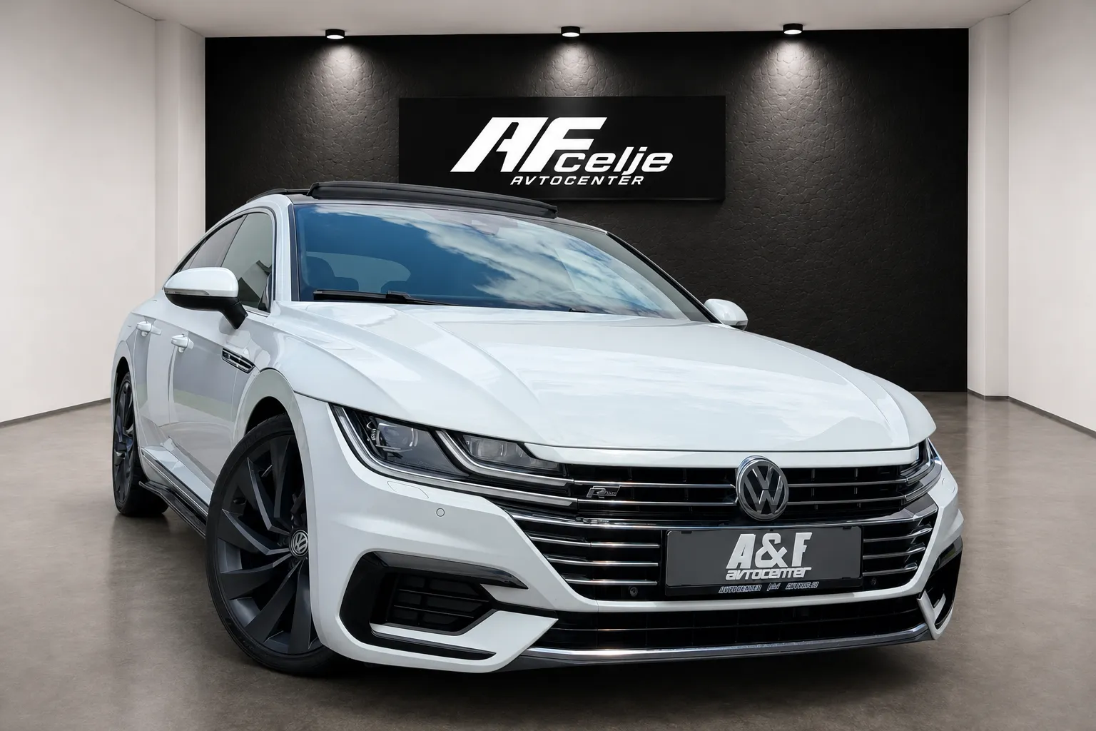 Zunanja slika - Volkswagen Arteon - 2.0 TDI-DSG-2X R LINE-PANORAMA-LIZING ZA TUJCE-A.. - 3