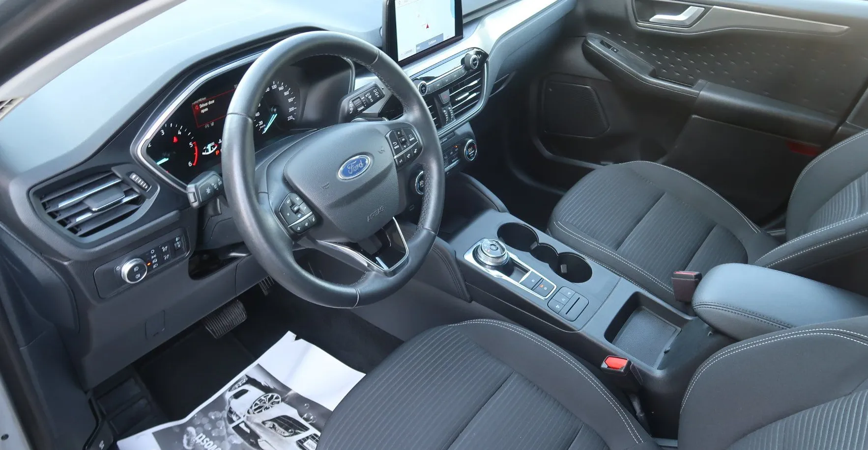 Zunanja slika - Ford Kuga - 1.5 TDCI Titanium Aut.-ALU-NAVI-PDC-LED - 11