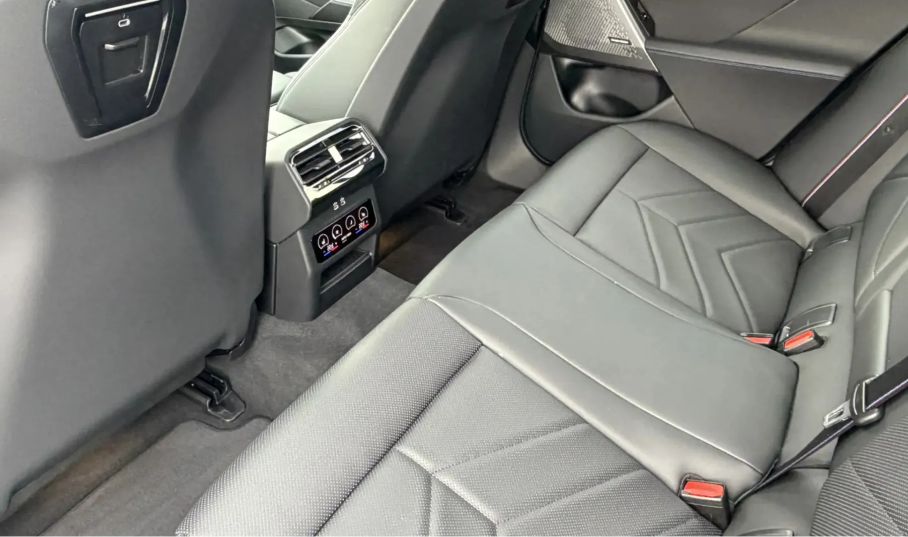 Zunanja slika - BMW Serija 5 - BMW 540d xDrive, 210KW - 15