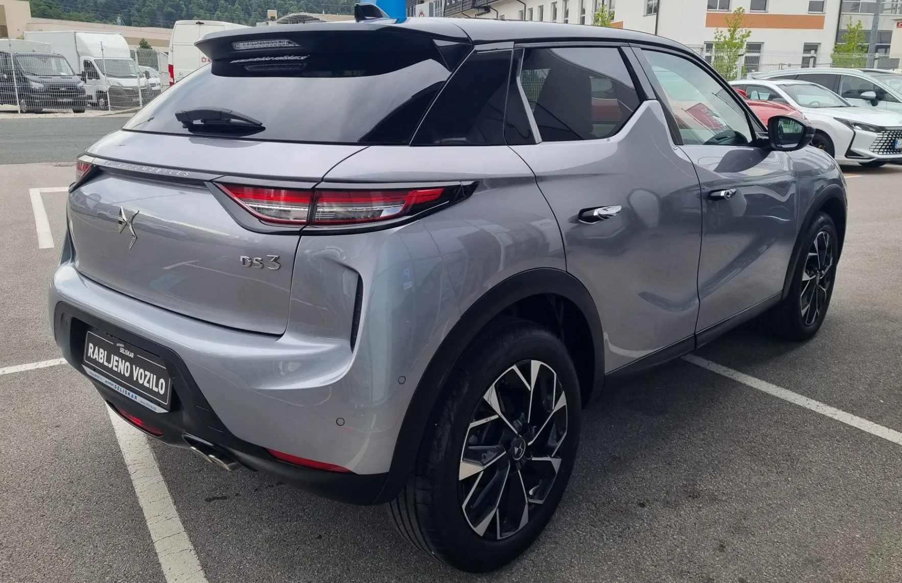 Zunanja slika - DS DS 3 - 1.2 MHEV Étoile Avtomatik - SAMO 17.423KM - 8