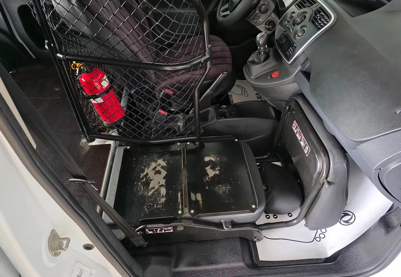 Zunanja slika - Renault Kangoo Express - 1.5 DCI - 15