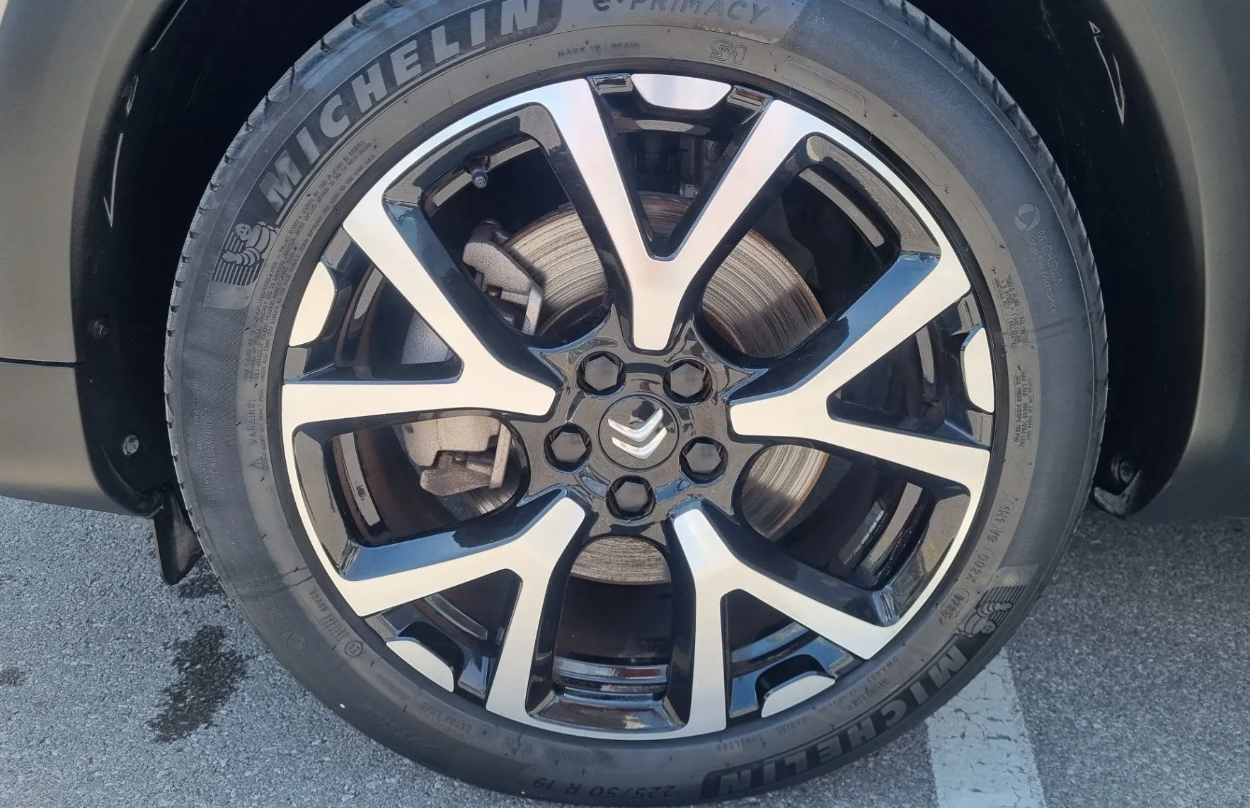 Zunanja slika - Citroën C5 Aircross - 1.6PHEV 225 Shine Pack - Avtomatik - SAMO 27.072KM - 13