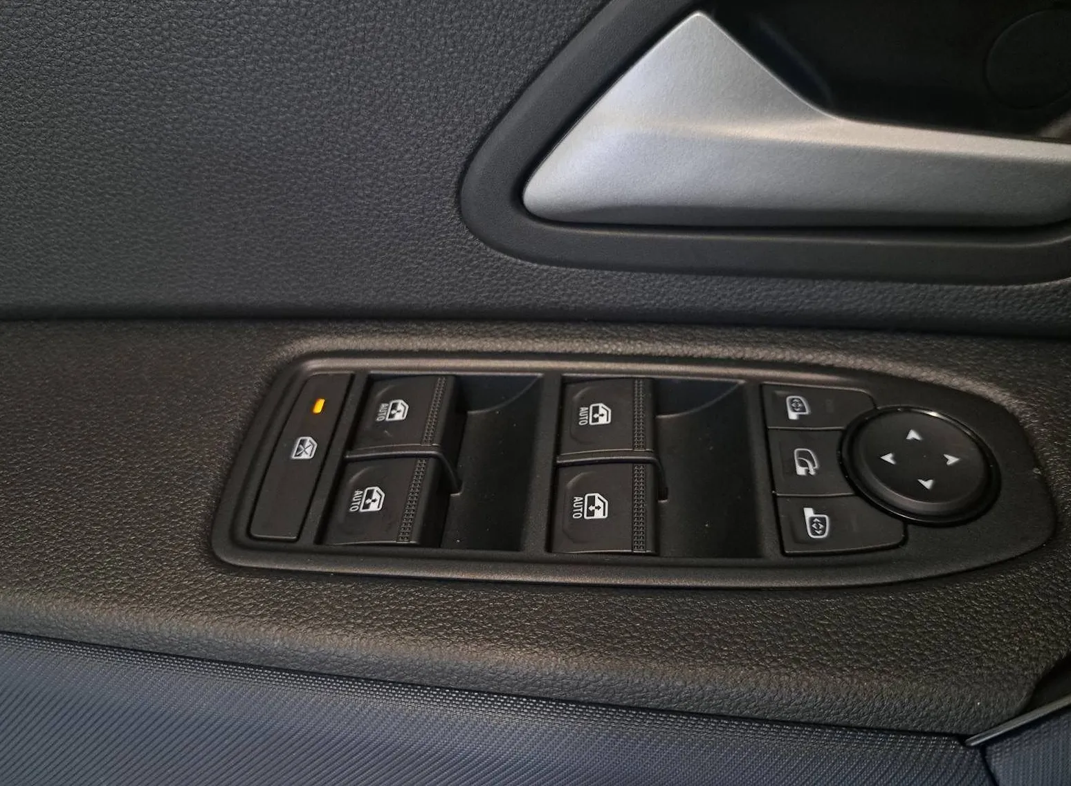 Zunanja slika - Dacia Duster - mild hybrid 130 4x4 Journey - 12