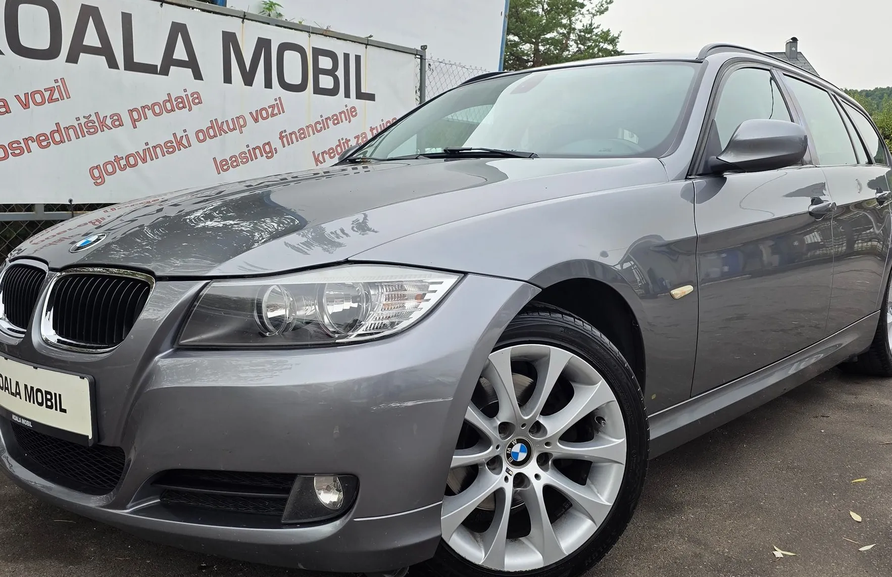 Zunanja slika - BMW Serija 3 - Touring: 318D TOURNING PROF. NAVI-ALU PLATIŠČA-PDC - 19