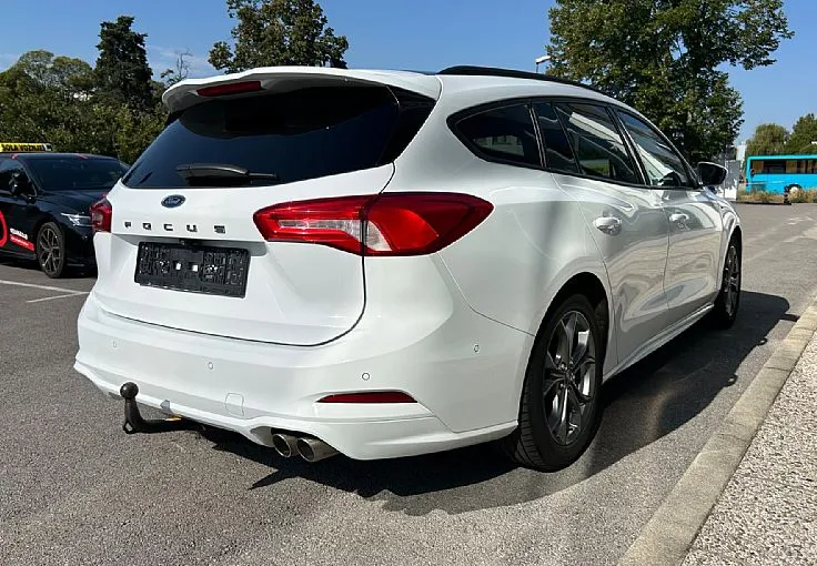 Zunanja slika - Ford Focus - Karavan 1.5 EcoBlue ST-Line X - ODLIČEN - 3