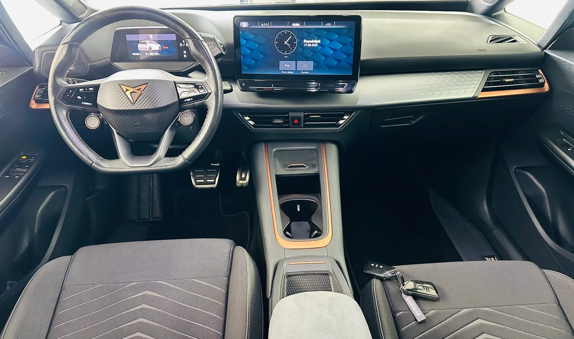 Zunanja slika - Cupra Born - Berline 230ch.170 kw.KAMERA.NAVI.LED.82 KW BATERIJ - 8