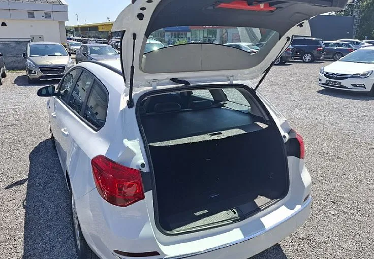 Zunanja slika - Opel Astra - 1.6 CDTI 136KM ST - SLO poreklo - 10