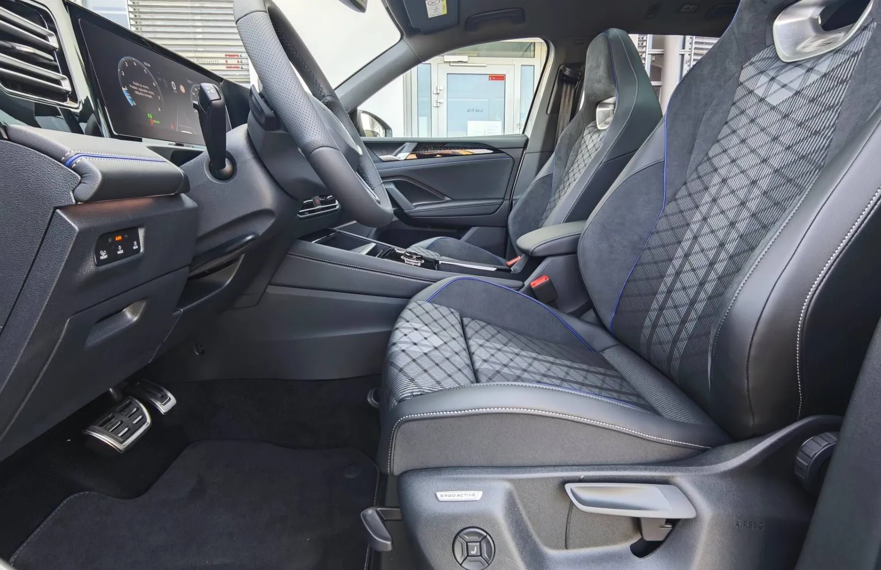 Zunanja slika - Volkswagen Tiguan - 1.5 eTSI DSG 4JOY 110kW - 7