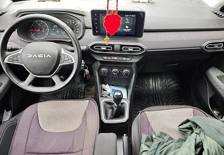 Zunanja slika - Dacia Logan - 1.0 - 6