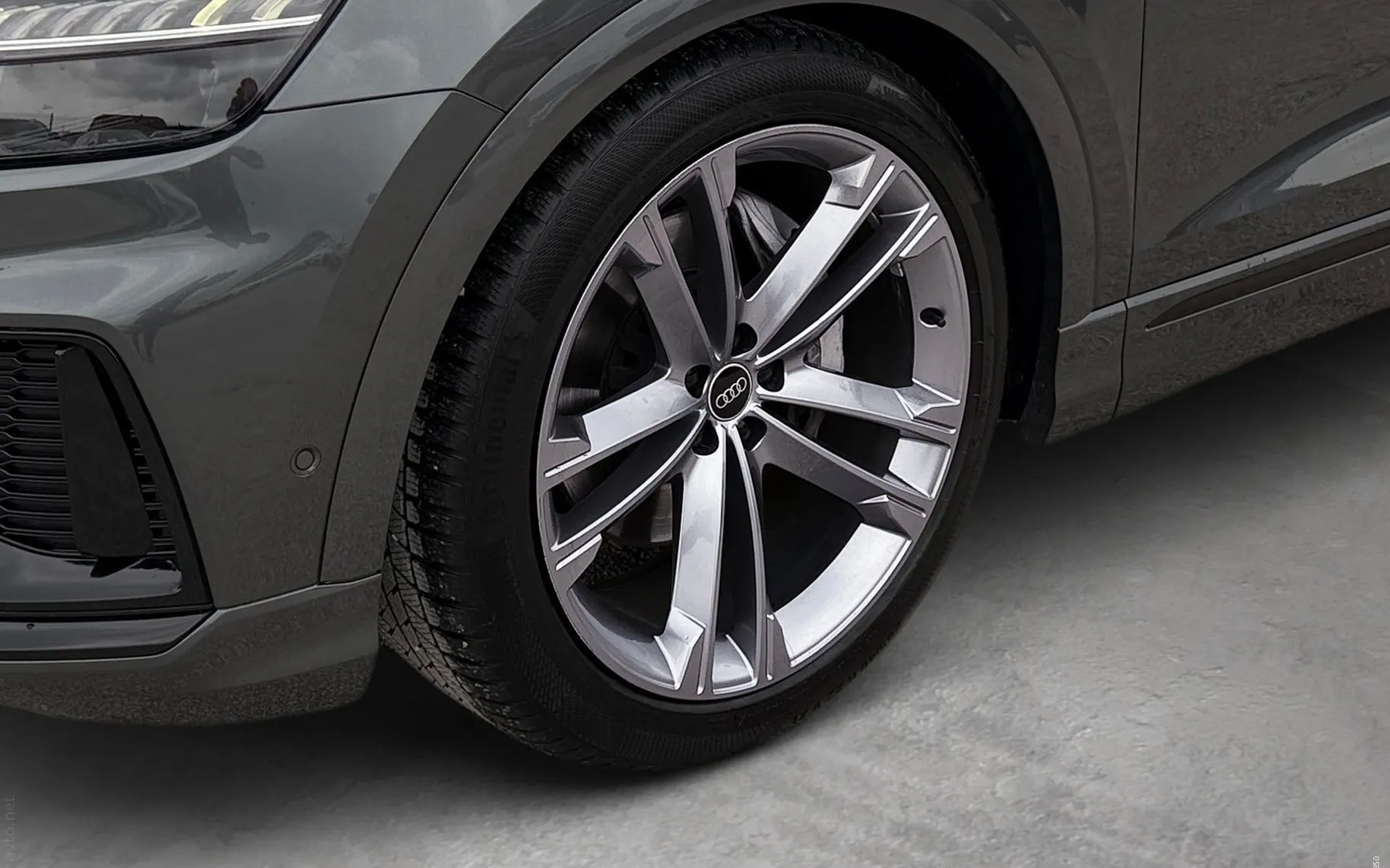 Zunanja slika - Audi Q8 - 50 TDI Quattro-S Line-Zračno-22 COL-360kamera-Navi - 6