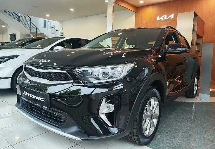 Zunanja slika - KIA Stonic - 1.2 DPI 57.9 kW  79 KM  LX Urban+ M T - 1