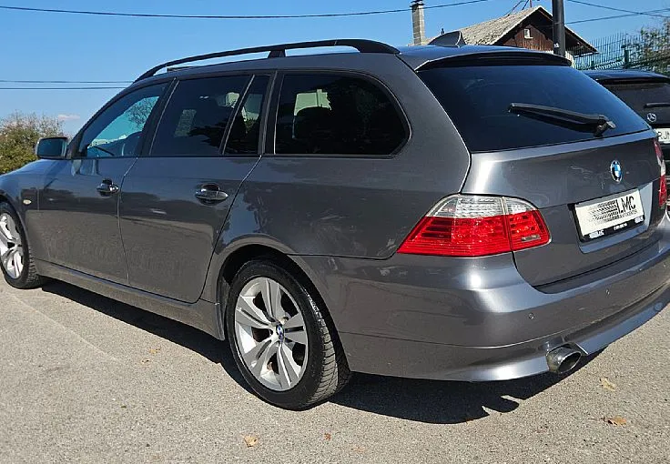 Zunanja slika - BMW Serija 5 - Touring: 520d 177ks °PANORAMA° °XENON° °17-COL° - 6