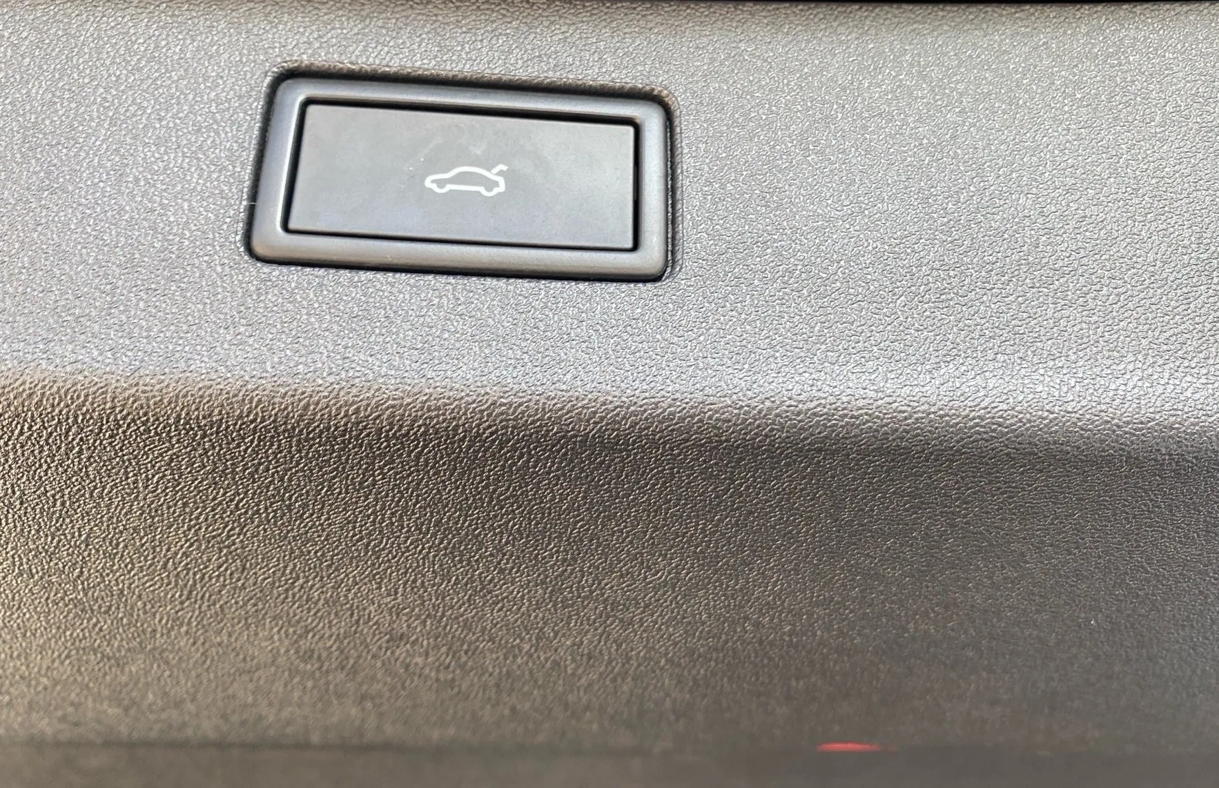 Zunanja slika - VW Tiguan - 1.5 eTSI BMT 4All DSG - 7