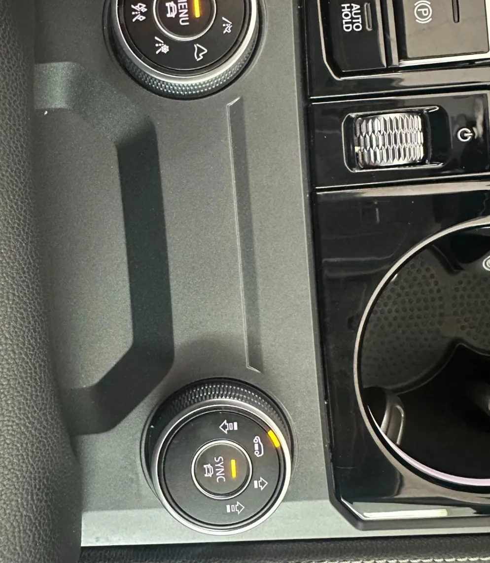 Zunanja slika - Volkswagen Touareg - Volkswagen  Elegance 3.0TDI 170kW.NEMŠKI.KA - 18
