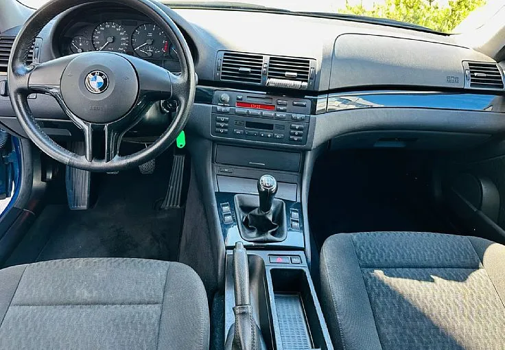 Zunanja slika - BMW serija 3 Coupe: - 320 Ci - 8
