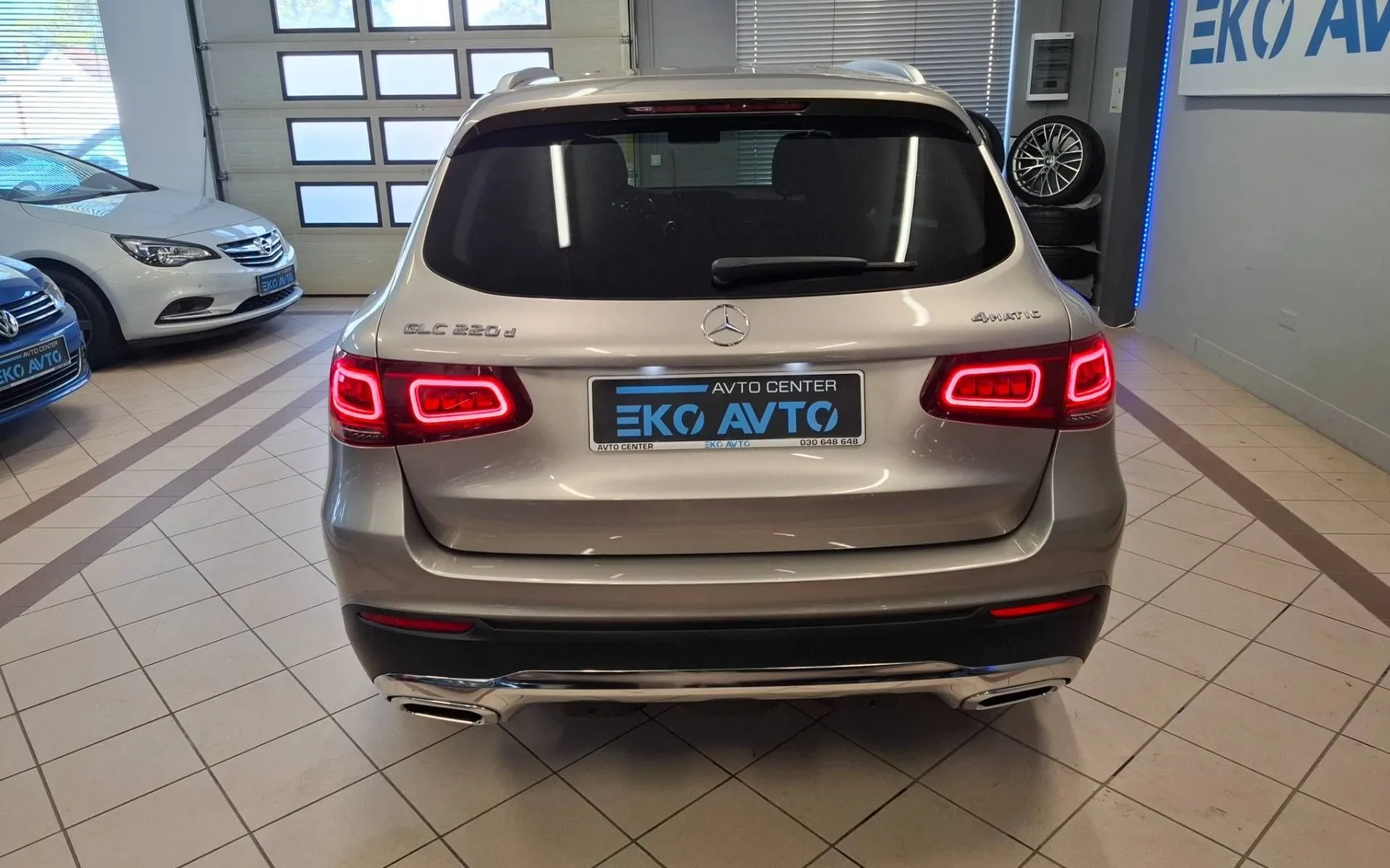 Notranja slika - Mercedes-Benz GLC-Razred - GLC 220 d 4 MATIC SAMO99000KM-NAVI-KAMERA-ACC-PDC. - 7