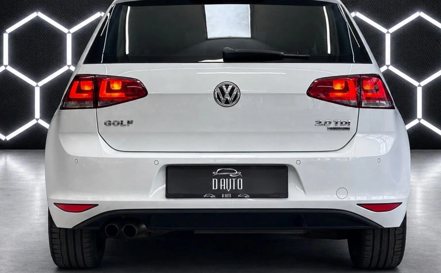 Notranja slika - VW Golf - 4MOTION 2.0 TDI CUP+ LED+NAVI+KLJUKA+PDC - 7